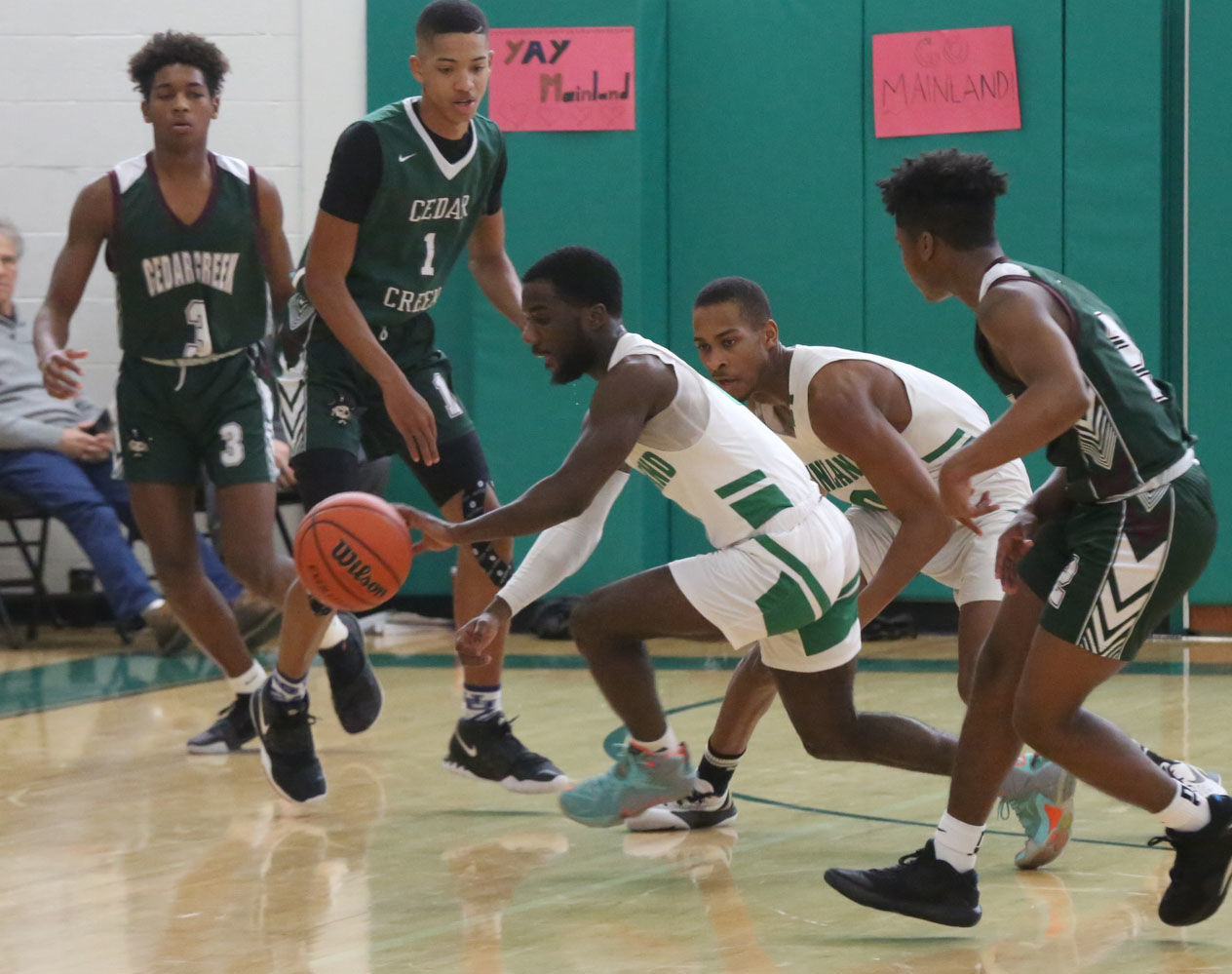 Mainland Cedar Creek boys basketball